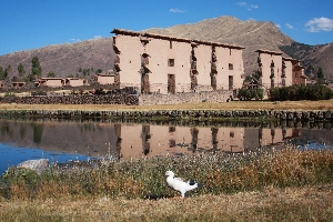 San Pedro de Cacha:ruïnes van de tempel van Raqchi